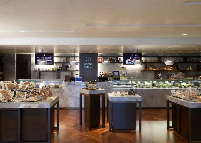 Grand Intercontinental Parnas By Ihg
