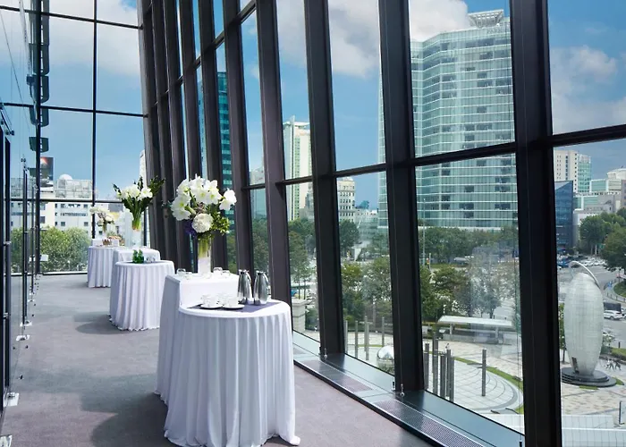 Grand Intercontinental Parnas By Ihg Отель