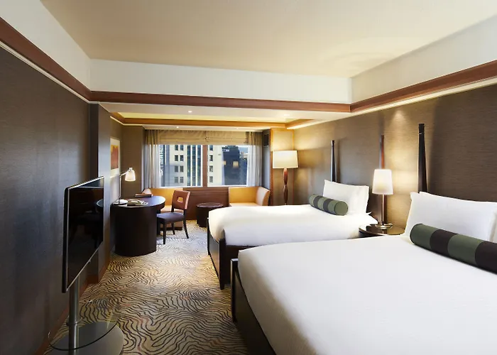 Grand Intercontinental Parnas By Ihg 5*