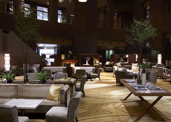 Grand Intercontinental Parnas By Ihg ホテル 5*