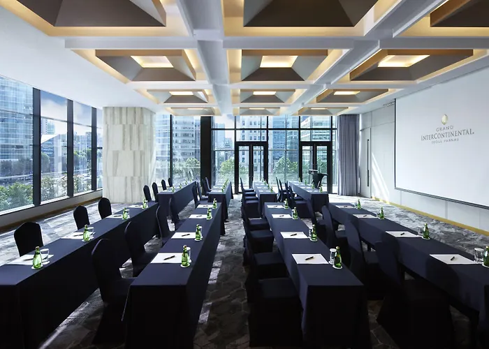 Отель Grand Intercontinental Parnas By Ihg 5*