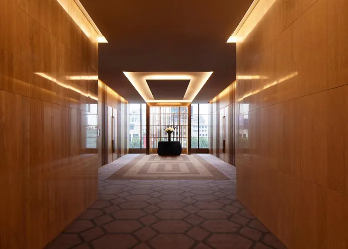 Отель Grand Intercontinental Parnas By Ihg 5*